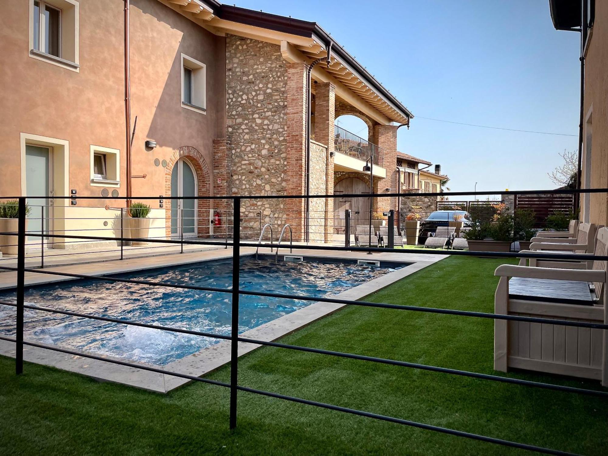 Villa Fontanelle Gardapartments Polpenazze del Garda Exterior photo