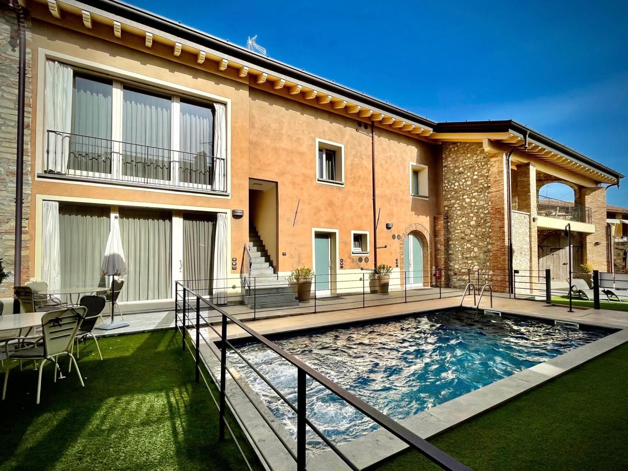 Villa Fontanelle Gardapartments Polpenazze del Garda Exterior photo