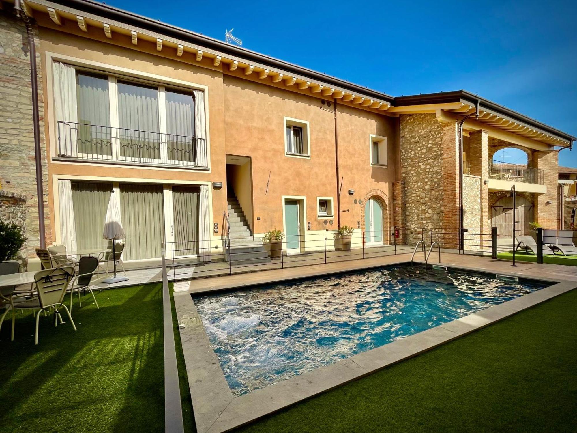 Villa Fontanelle Gardapartments Polpenazze del Garda Exterior photo