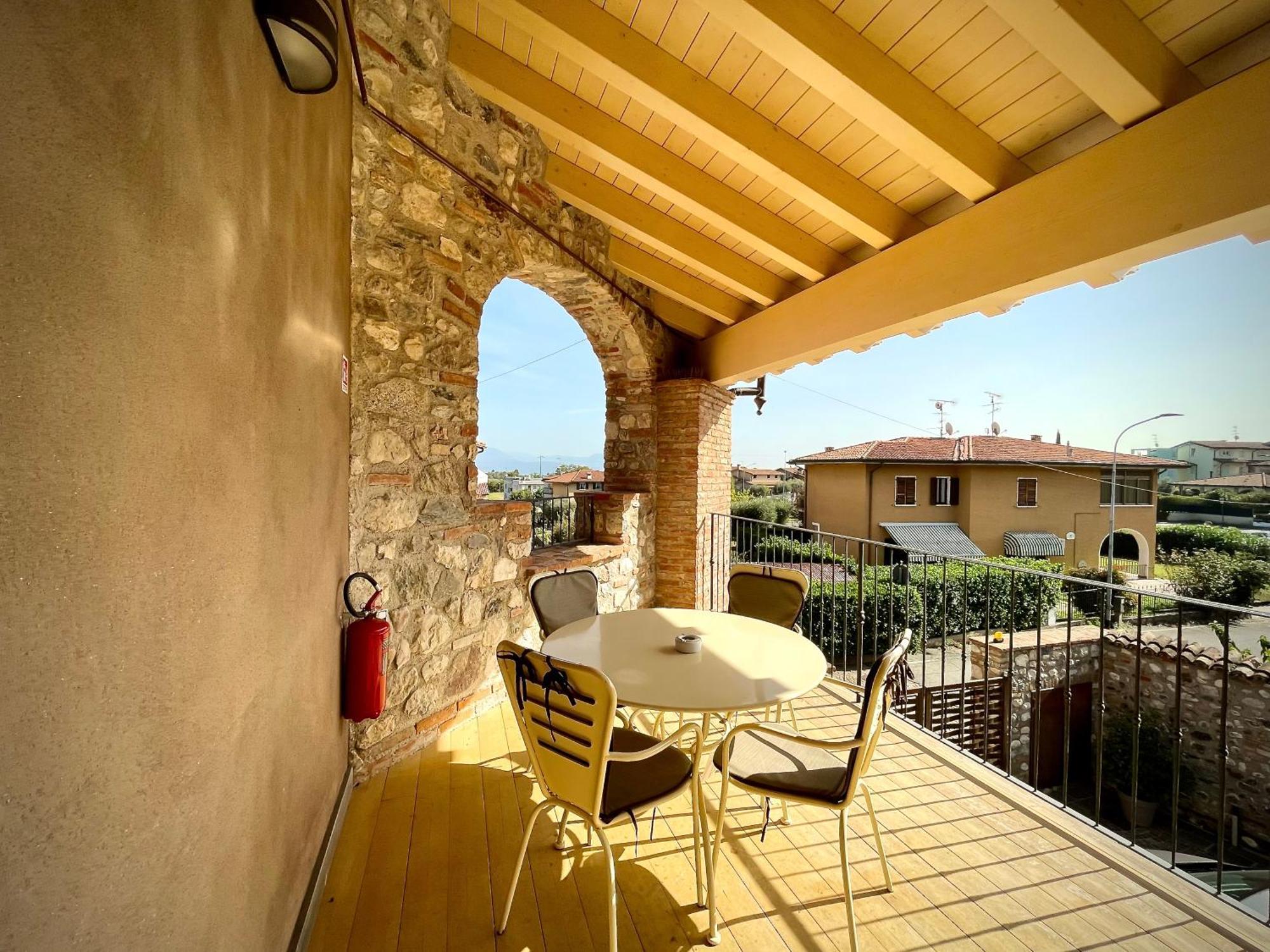 Villa Fontanelle Gardapartments Polpenazze del Garda Exterior photo